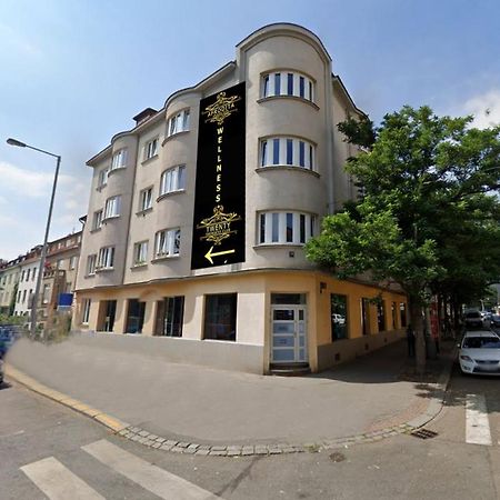 Afrodita Wellness Apartman Прага Екстер'єр фото