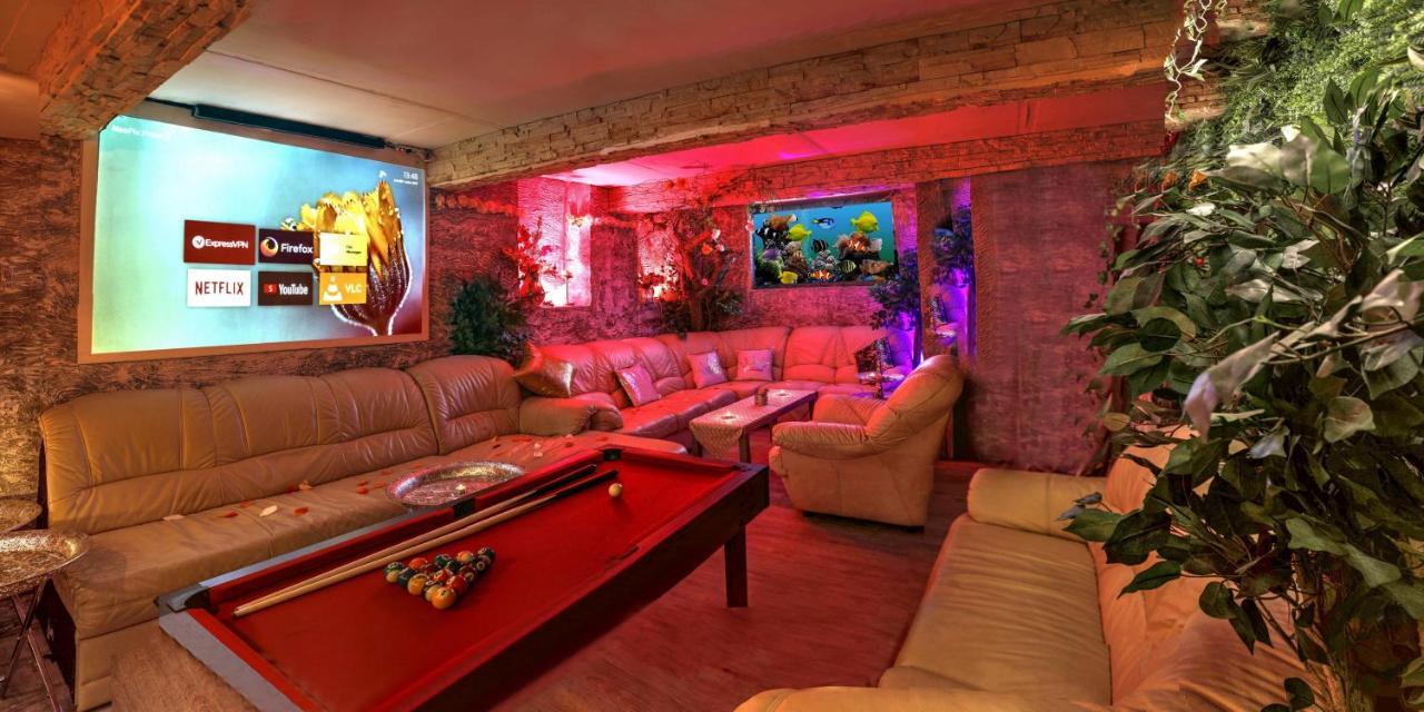 Afrodita Wellness Apartman Прага Екстер'єр фото